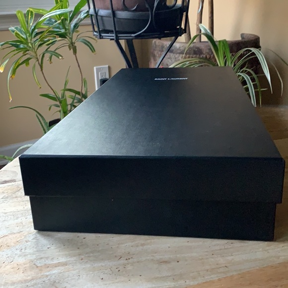SAINT LAURENT Boots Box w/envelope - - Picture 5 of 7
